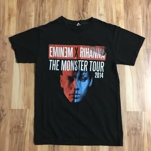 Eminem and Rihanna 2014 tour tee.